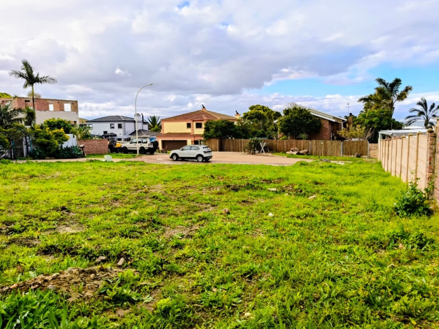 0 Bedroom Property for Sale in Wavecrest Eastern Cape
